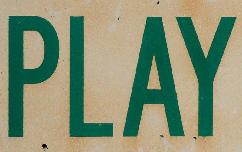 Play Sign
